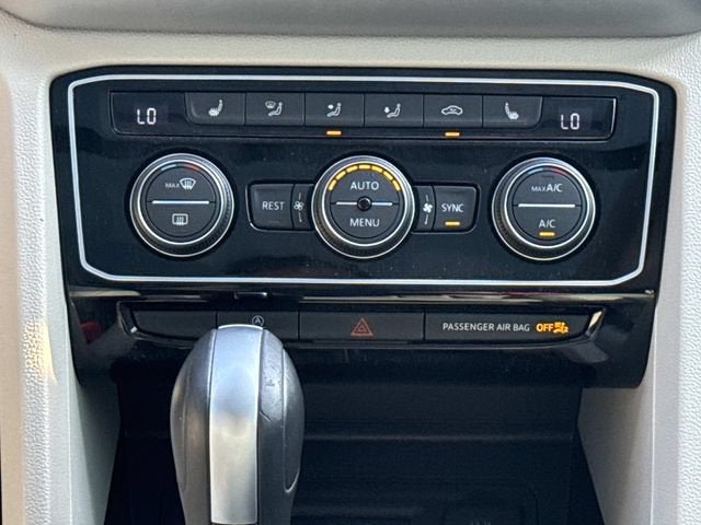 2023 Volkswagen Atlas 2.0T SE w/Technology