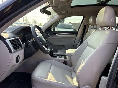 2023 Volkswagen Atlas 2.0T SE w/Technology