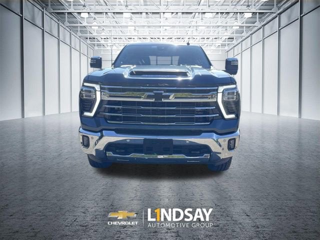 2025 Chevrolet Silverado 3500 HD LTZ