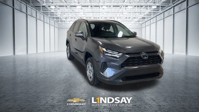 2024 Toyota RAV4 Hybrid XLE
