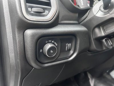 2023 RAM 3500 Tradesman Crew Cab 4x4 8' Box