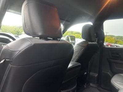 2023 RAM 3500 Tradesman Crew Cab 4x4 8' Box