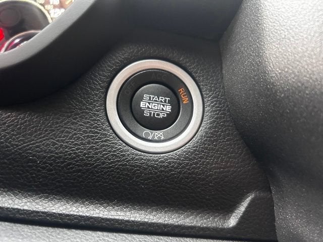 2023 RAM 3500 Tradesman Crew Cab 4x4 8' Box
