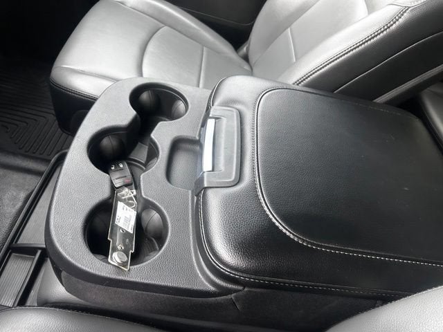 2023 RAM 3500 Tradesman Crew Cab 4x4 8' Box