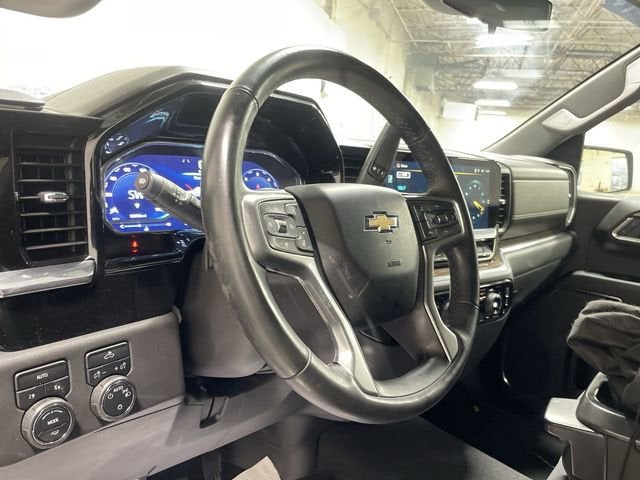 2023 Chevrolet Silverado 1500 LT (2FL)