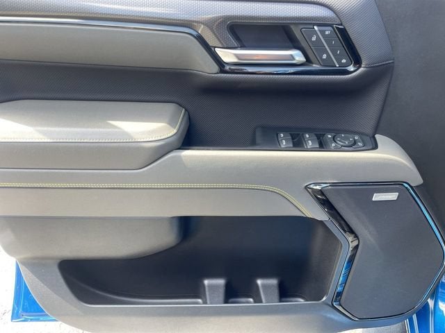 2022 Chevrolet Silverado 1500 ZR2 - Photo 13