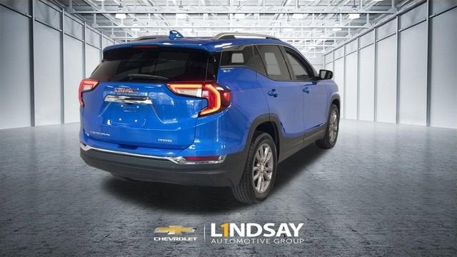 2024 GMC Terrain SLT