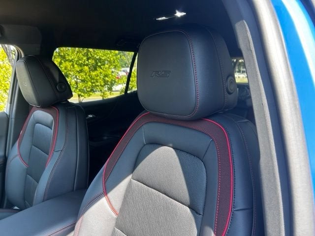 2027 Chevrolet Equinox RS - Photo 11