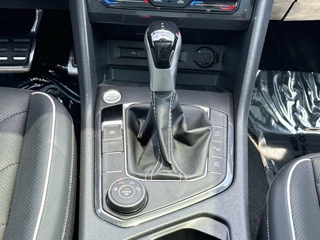 2024 Volkswagen Tiguan 2.0T SEL R-Line