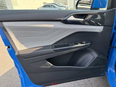 2024 Volkswagen Taos 1.5T SEL