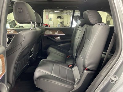 2025 Mercedes-Benz GLS 450 4MATIC®