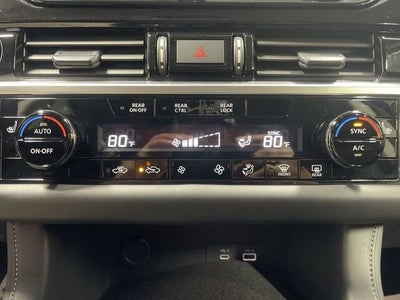 2025 Nissan Pathfinder SV 4WD