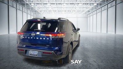 2025 Nissan Pathfinder SV 4WD