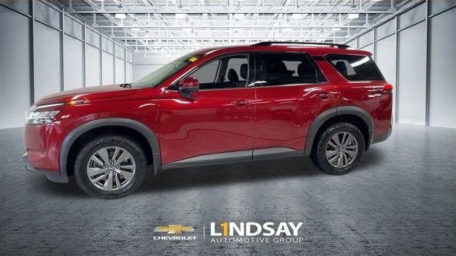 2022 Nissan Pathfinder SV 4WD