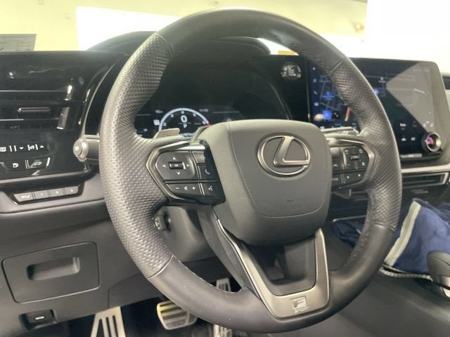 2026 Lexus TX 350 F SPORT Handling