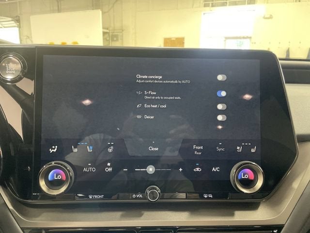 2026 Lexus TX 350 F SPORT Handling