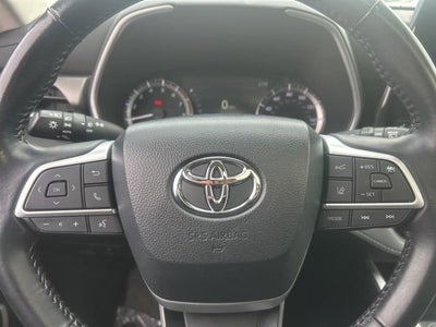 2024 Toyota Highlander XLE