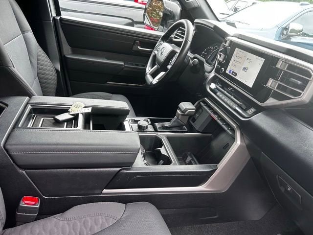 2026 Toyota Tundra SR5 CrewMax 5.5' Bed