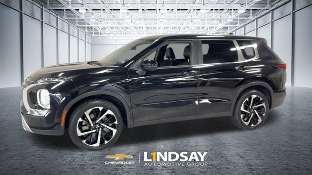 2024 Mitsubishi Outlander SE