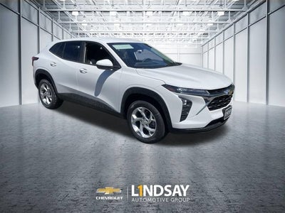 2026 Chevrolet Trax LS