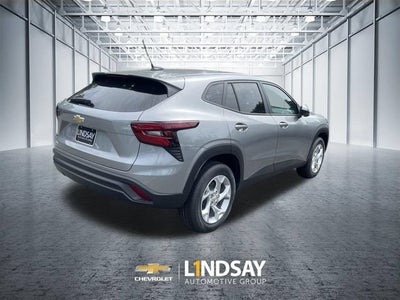 2026 Chevrolet Trax LS
