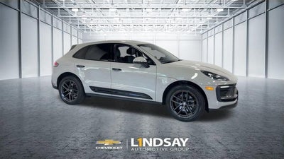2023 Porsche Macan T