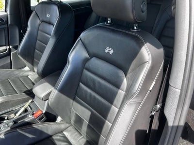 2016 Volkswagen Golf R 4-Door