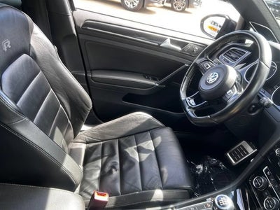 2016 Volkswagen Golf R 4-Door