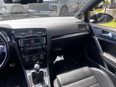 2016 Volkswagen Golf R 4-Door