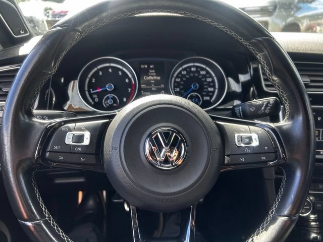 2016 Volkswagen Golf R 4-Door