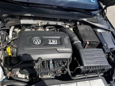 2016 Volkswagen Golf R 4-Door